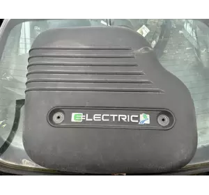 CM5E 6A949 BB Декоративна накладка на електро двигун, Захист двигуна Ford Focus Electric 11-18 CM5E 6A949 BB Декоративна накладка на електро двигун, Захист двигуна Ford Focus Electric 11-18