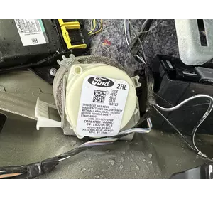 DM51R611B68AC Задні паски безпеки Ford C-max mk2 2011-2018 DM51R611B68AC Задні паски безпеки Ford C-max mk2 2011-2018