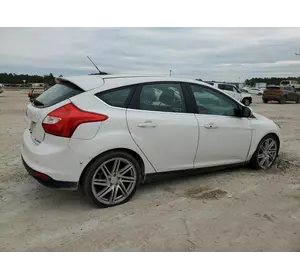 Задні фонарі стопи в кришку багажника хетчбек Ford Focus mk3 Задні фонарі стопи в кришку багажника хетчбек Ford Focus mk3