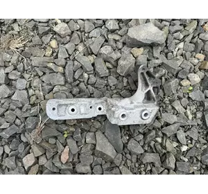 DS7E-10239-BA Кронштей компресора кондиціонера Ford C-max mk2 2011-2018 USA DS7E-10239-BA Кронштей компресора кондиціонера Ford C-max mk2 2011-2018 USA