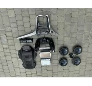 Монітор, дисплей, навігація Ford C-Max MK2 12-18 Sync 2 Монітор, дисплей, навігація Ford C-Max MK2 12-18 Sync 2