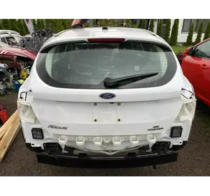 Кришка багажника Хетчбек рест Ford Focus mk3 15-18 Кришка багажника Хетчбек рест Ford Focus mk3 15-18