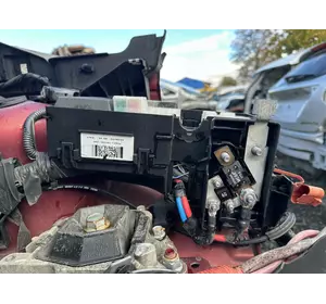 FV6T-14K733-AAF Блок запобіжників підкапотний Ford C-max 2011-2018 FV6T-14K733-AAF Блок запобіжників підкапотний Ford C-max 2011-2018