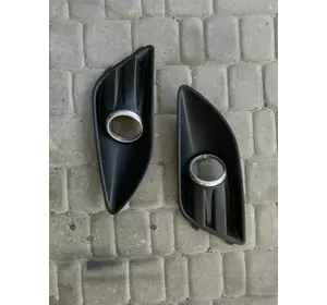 Накладки ПТФ на Туманки Ford C-Max 2011-2016 накладки на бампер Накладки ПТФ на Туманки Ford C-Max 2011-2016 накладки на бампер