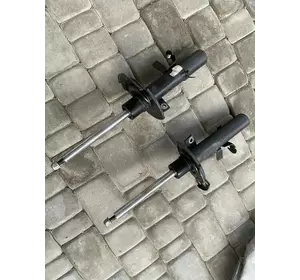 Стойки амортизатор ford focus mk3 11-18 USA original Стойки амортизатор ford focus mk3 11-18 USA original