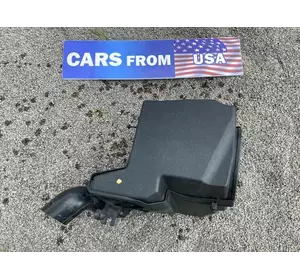Корпус повітряного фільтра Ford Focus mk3 2011-2018 USA 2,0 бензин Корпус повітряного фільтра Ford Focus mk3 2011-2018 USA 2,0 бензин