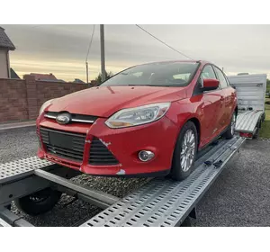 Капот форд фокус мк3 2011-2015 / ford focus mk3 дорест перебня частина Капот форд фокус мк3 2011-2015 / ford focus mk3 дорест перебня частина