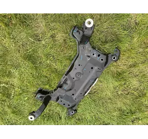 Підрамник передній балка передняFord Focus mk3 11-18 USA 2,0 бензин Підрамник передній балка передняFord Focus mk3 11-18 USA 2,0 бензин