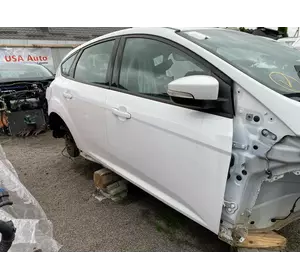 Передні двері оригінал б/у Ford Focus mk3 11-18 сідан хетчбєк Передні двері оригінал б/у Ford Focus mk3 11-18 сідан хетчбєк