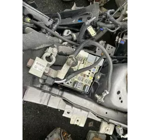 AV6N 10C679 BB Клема минусовая Ford Focus mk3 11-18 AV6N 10C679 BB Клема минусовая Ford Focus mk3 11-18