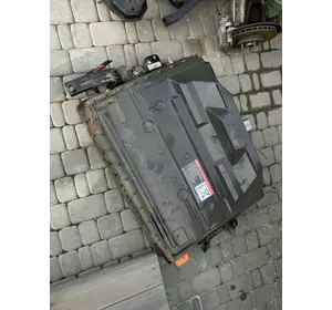 Батарея нижня форд фокус 2011-2018 23kWt ford focus electric bev Батарея нижня форд фокус 2011-2018 23kWt ford focus electric bev