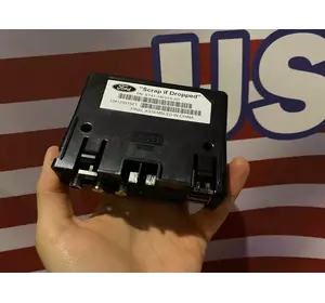 USD Aux Hub sync2 Ford Focus mk3 (2011-2018) USA CarPlay USD Aux Hub sync2 Ford Focus mk3 (2011-2018) USA CarPlay