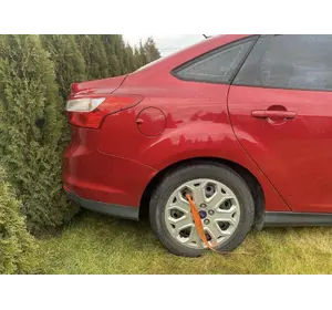 Форд фокус задній бампер в зборі Ford Focus mk3 11-18 Форд фокус задній бампер в зборі Ford Focus mk3 11-18