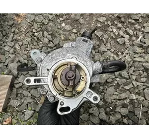 DS7G-2A451-CB Вакуумний насос Ford Escape mk2 mk3 2011-2020 DS7G-2A451-CB Вакуумний насос Ford Escape mk2 mk3 2011-2020