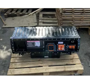 Аккумуляторная батарея Ford Focus mk3 11-18 / Форд CM58 10B759 GB Аккумуляторная батарея Ford Focus mk3 11-18 / Форд CM58 10B759 GB