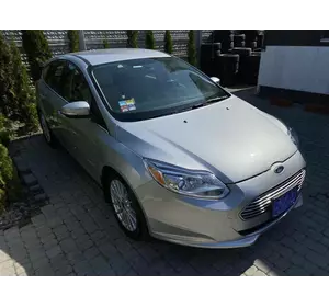 Ford Focus Bev Electric крила передні Форд Фокус електро Ford Focus Bev Electric крила передні Форд Фокус електро